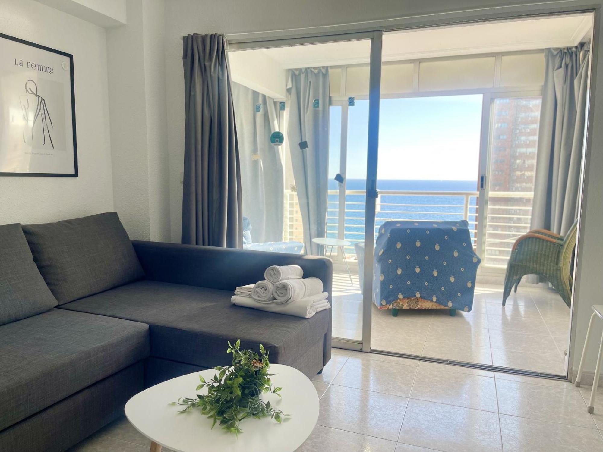 Caballos Apartment Бенидорм Экстерьер фото