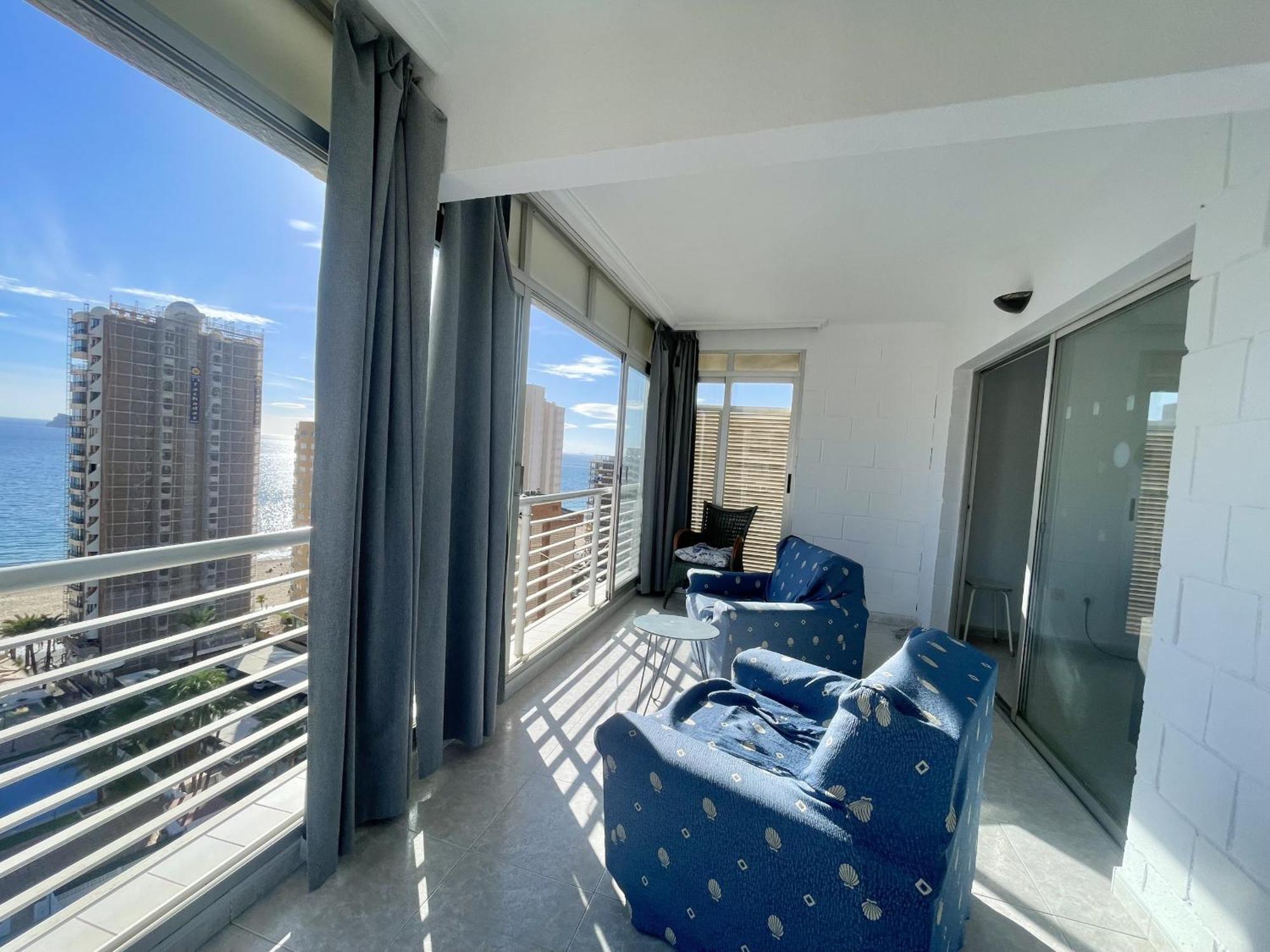 Caballos Apartment Бенидорм Экстерьер фото